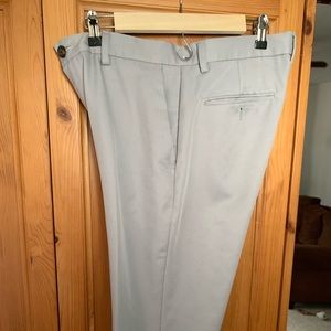 Amazon Essentials Dress Pants - 30 x 34 - Slim Fit